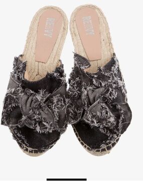 NWT Renvy Frayed Raw Edge Patchwork Denim Bow Espadrille Slide Mules 10